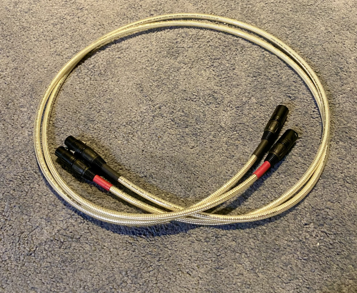 Oyaide AR-910 XLR