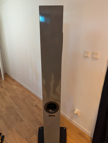 Dynaudio Confidence C2 (Esotar2 diskanter) + Cambridge Audio CXN V2 – Paketpris 45 000 kr