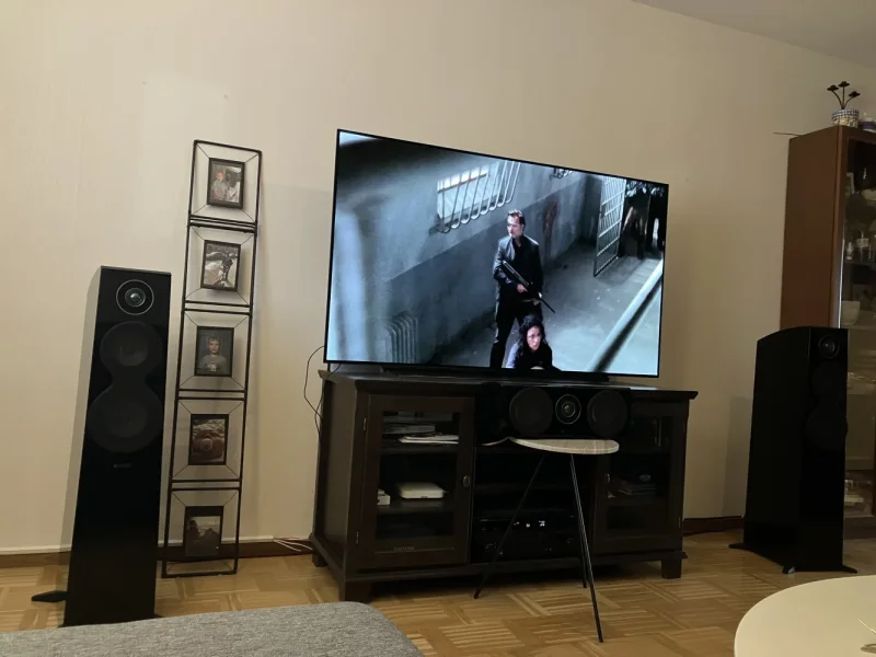 Yamaha NS-F700 - Bild 1 av 3