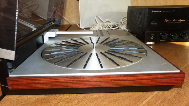 Bang & Olufsen beogram 4002 med MMC20E