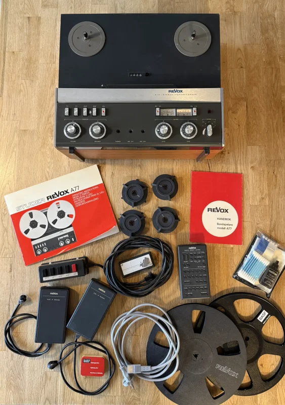 Revox A77 med diverse tillbeh&ouml;r - Bild 1 av 2