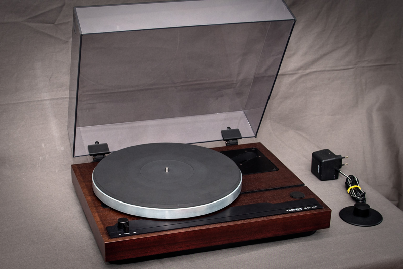Thorens TD321 MK II - Bild 2 av 5