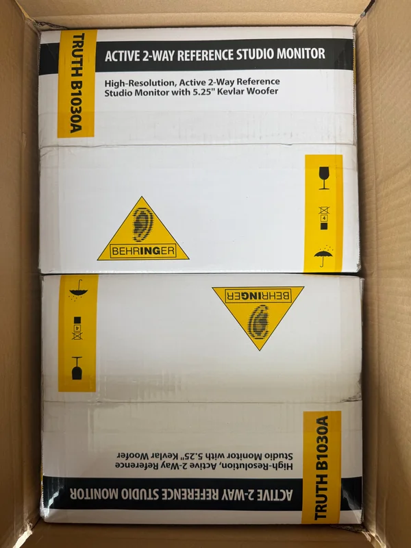 Professionella studiomonitorer! Helt nya Behringer B1030A - Bild 3 av 4