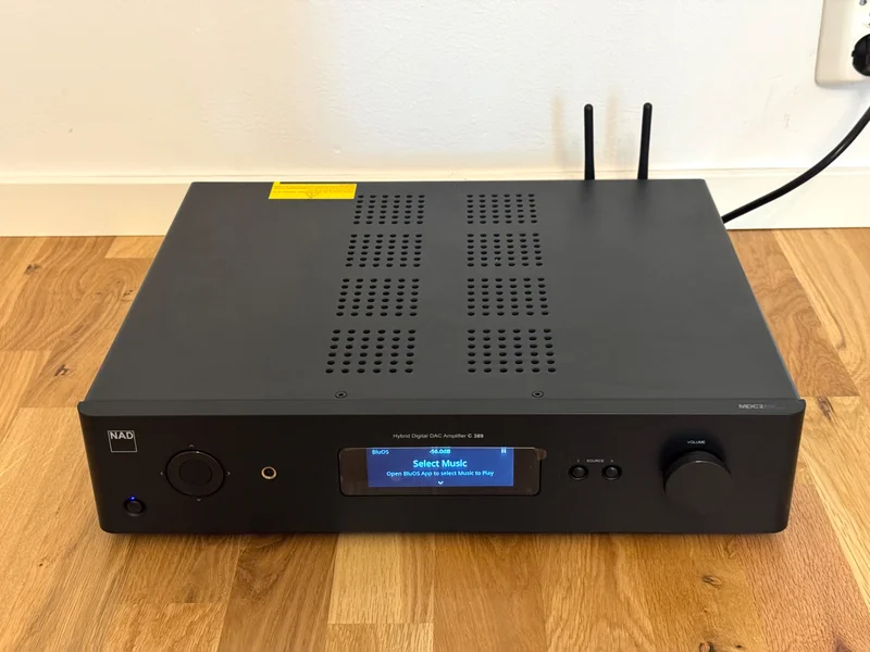 NAD C389 med BluOS NAD C389 med BluOS - Bild 2 av 7