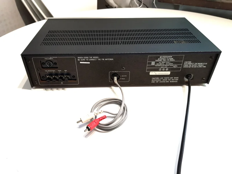 Pioneer TX-520L Stereo Tuner Pioneer TX-520L Stereo Tuner - Bild 6 av 9