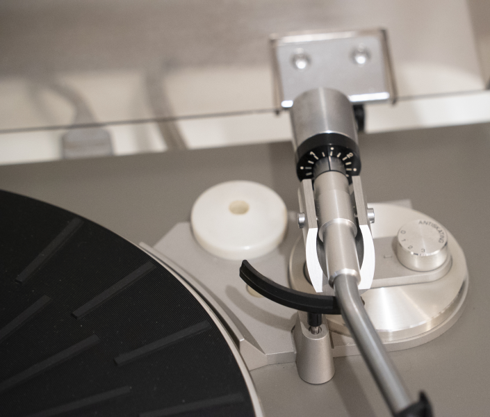 Akai AP-101C Halvautomatisk skivspelare - Bild 4 av 7