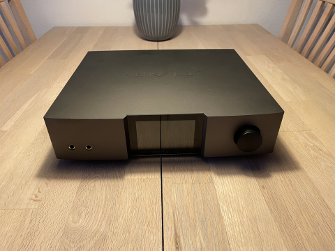 Auralic Vega G2 dac, stream, pre Auralic Vega G2 dac, stream, pre
