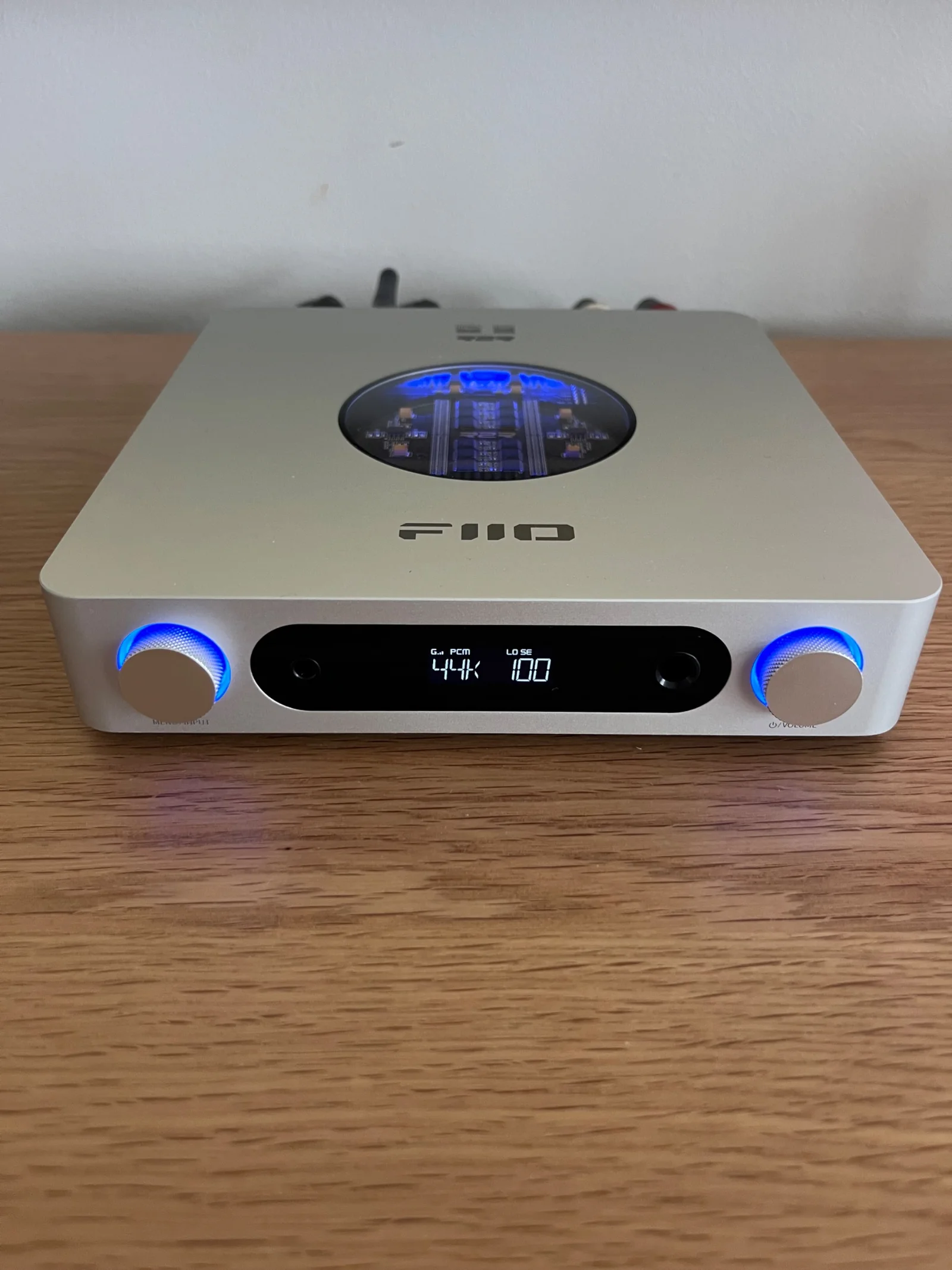 FiiO K13 R2R DAC - f&ouml;rsteg och h&ouml;rlursf&ouml;rst&auml;rkare - Bild 2 av 16