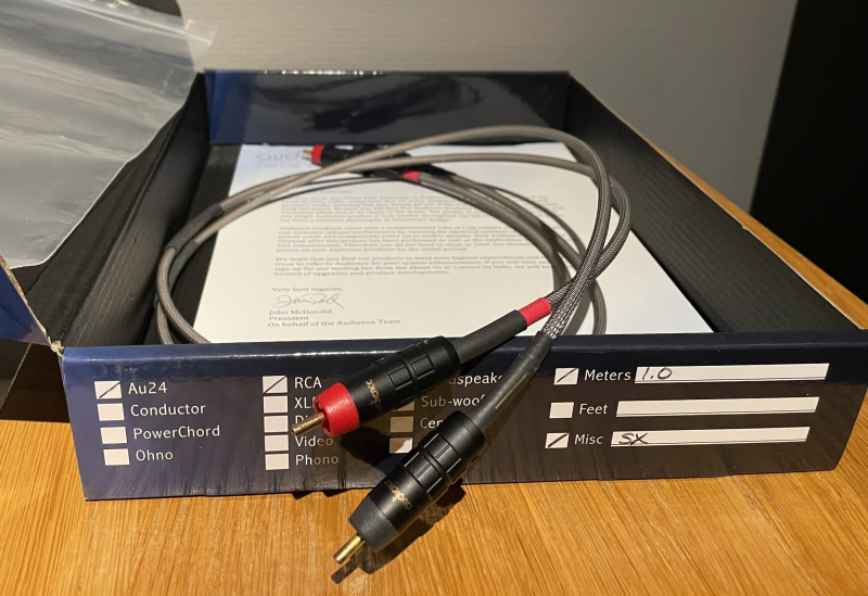 Audience Au24 SX RCA, 1 meter - Bild 1 av 1