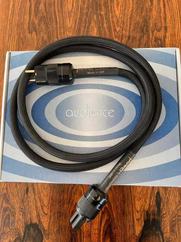 Audience PowerChord (e) 1,8m - Bild 1 av 1