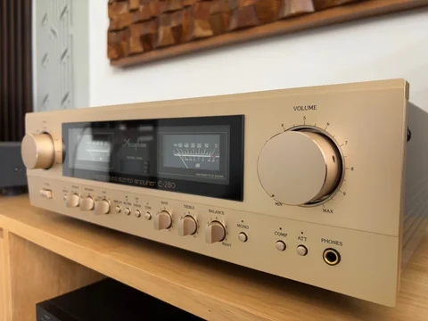 Accuphase E280
