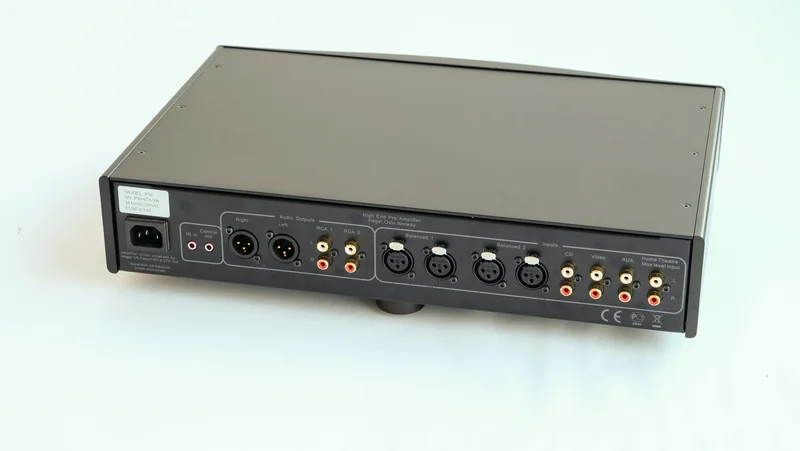 Hegel P30 - Bild 2 av 2