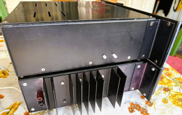 THE 2 CHANNEL AUDIO POWER AMPLIFIER + PRE (Electrocompaniet) nostalgi