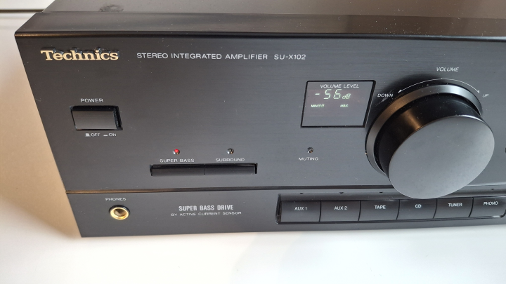 Technics SU-X102 Stereo Förstärkare 80 watt