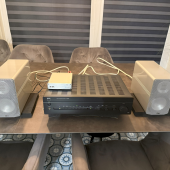 NAD 325 BEE Stereo Förstärkare