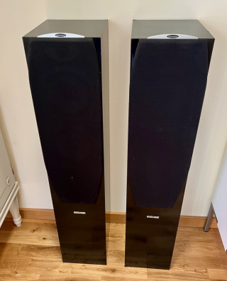 Dynavoice Magic F6. 125 Watt golvhögtalare.