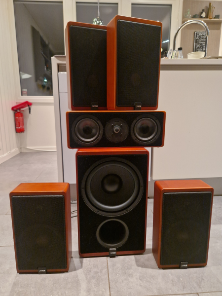 Canton Ergo - Bild 1 av 8