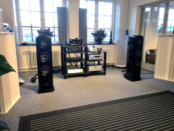 TAD Evolution One - (TAD E1-K) Beg highendhögtalare
