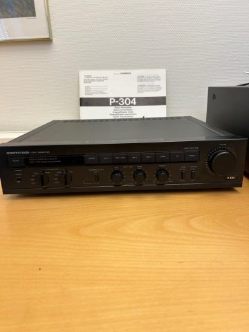 ONKYO P-304 + M-504