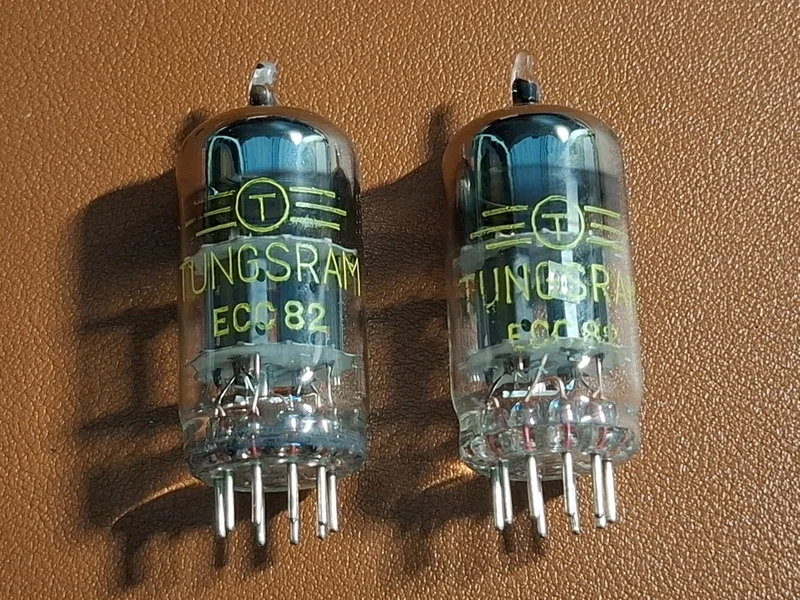 Tungsram ECC82 (12AU7) – NOS – Matchat par – 1960-tal – Originalkartonger Tungsram ECC82 (12AU7) – NOS – Matchat par – 1960-tal – Originalkartonger - Bild 3 av 6