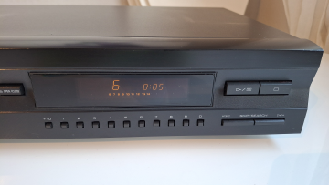 YAMAHA CDX-396 CD-Spelare