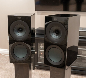 KEF R3 Meta pianolack Nyskick