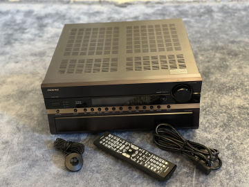 Onkyo TX-NR906 AV Reciever
