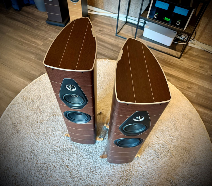 Sonus faber Olympica Nova II - Demoex Sonus faber Olympica Nova II - Demoex - Bild 2 av 3