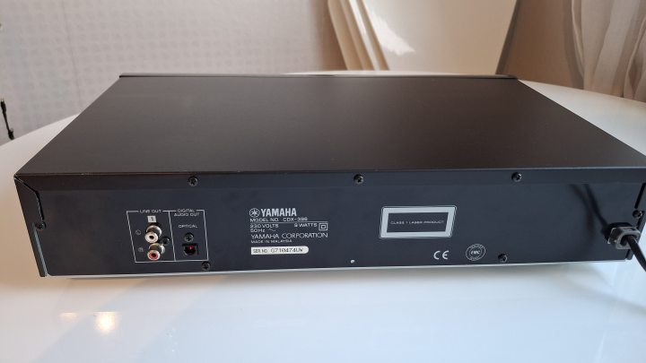 YAMAHA CDX-396 CD-Spelare