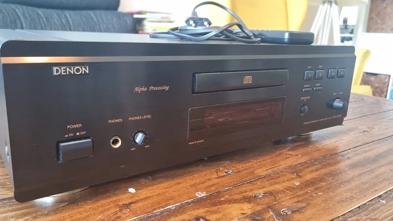 Denon DCD-1450AR - Bild 2 av 8