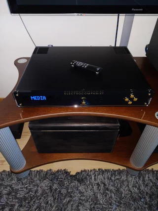Electrocompaniet ecm1 mk2 streamer dac