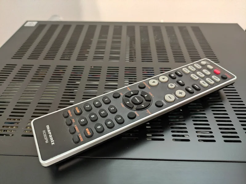 Marantz PM 7004 - Bilde 7 av 8