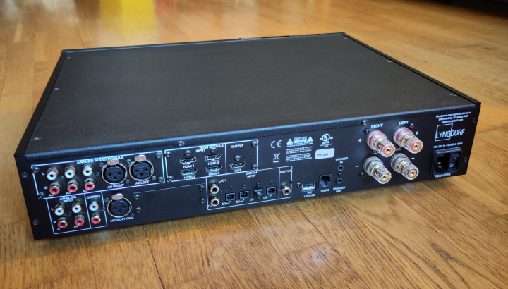 Lyngdorf TDAI-2170 med HDMI- & Analogmodul