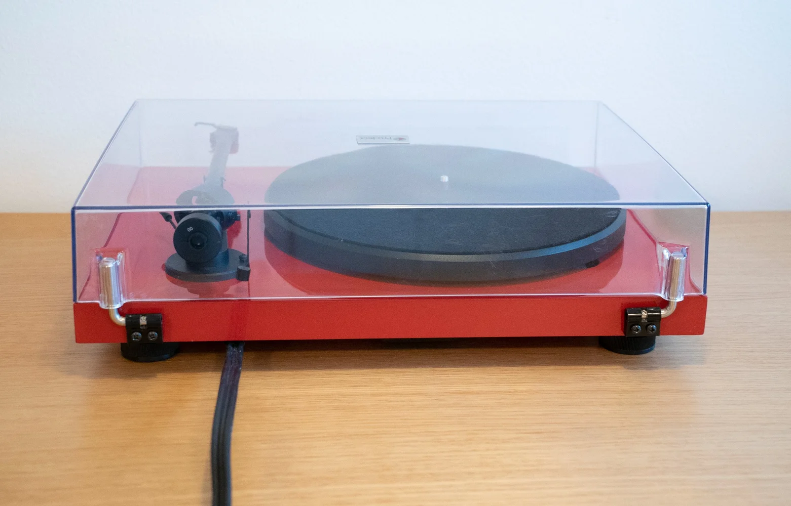 Pro Ject Debut III med Ortofon 2M - Bild 7 av 8