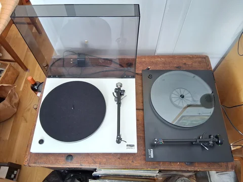 Rega Planar 3 samt Rega Planar 78
