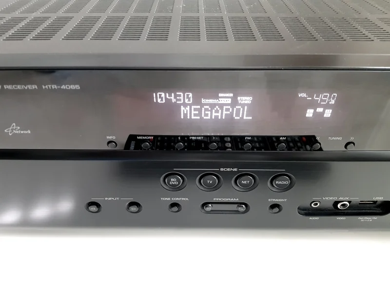 YAMAHA HTR-4065 Receiver - Bild 4 av 12