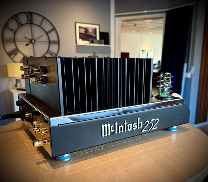 McIntosh MA252 - Demoex - Bild 3 av 4
