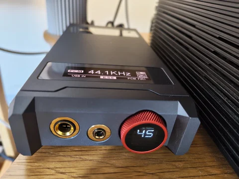 XDuoo XD05Pro DAC/Headphone amp