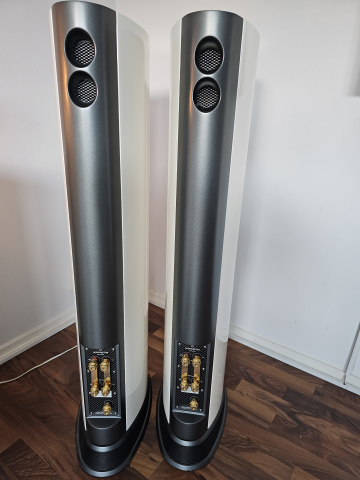 Audiovector R3 Arreté Vit pianolack