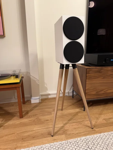 Buchardt s400 mk2 Limited Edition inkl stativ - Bild 4 av 7