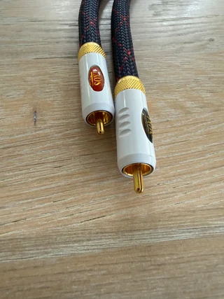 IXOS 1100-50 &ndash; RCA stereokabel, ca 0,5 m