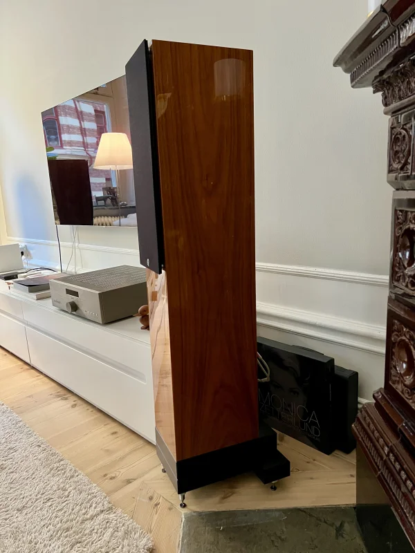 Wilson Benesch Square Five - Bild 2 av 4