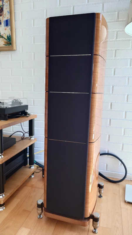 Ett par Wharfedale Elysian 4 &ndash; Hi-End i absolut toppskick! - Bild 4 av 4