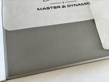 Master & dynamic ma770