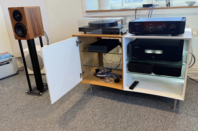 Quadraspire Hifi Qube - Demoex - Bild 2 av 2