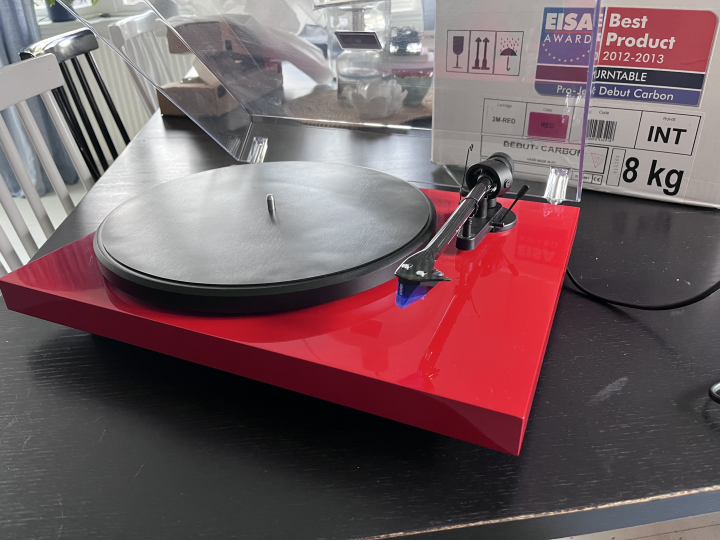 Pro-ject debut carbon 