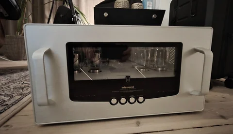 Audio Research Ultra High End