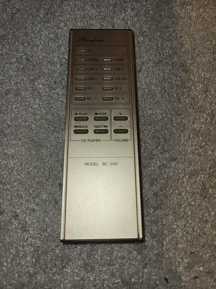 Accuphase E-460