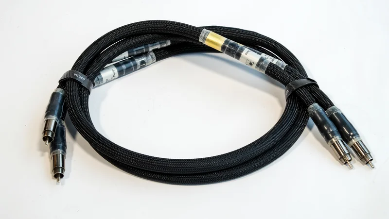 Purist Audio Design Proteus Rev B RCA kabel 1.2M Purist Audio Design Proteus Rev B RCA kabel 1.2M - Bild 1 av 1