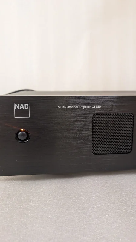 NAD CI 980 multi-channel f&ouml;rst&auml;rkare svart - Bild 7 av 8